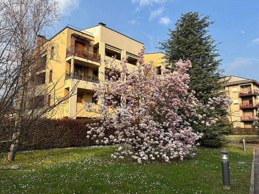 Ático en Biassono, Provincia di Monza e della Brianza