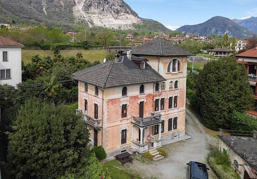 Villa in Baveno, Verbania