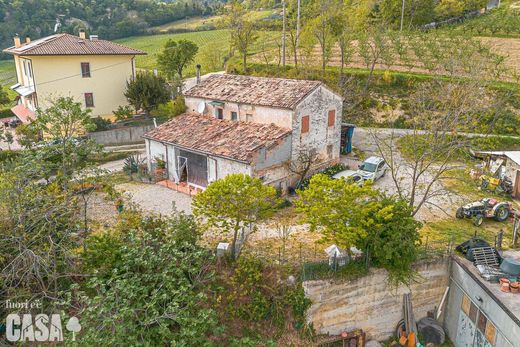 Вилла, Roncofreddo, Provincia di Forlì-Cesena