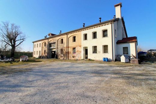 Casa di lusso a Caorle, Venezia