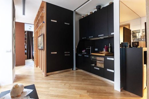 Apartment in Milan, Lombardy