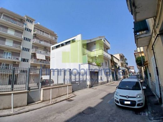Luxury home in Mugnano di Napoli, Naples