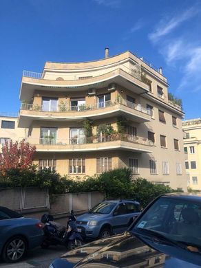 Apartment in Rome, Latium
