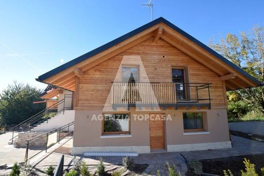 Appartement in Roana, Provincia di Vicenza