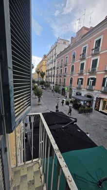 Apartment / Etagenwohnung in Salerno, Provincia di Salerno