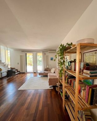 Apartment / Etagenwohnung in Treviso, Provincia di Treviso