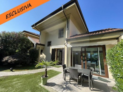 Terraced house in Verbania, Piedmont