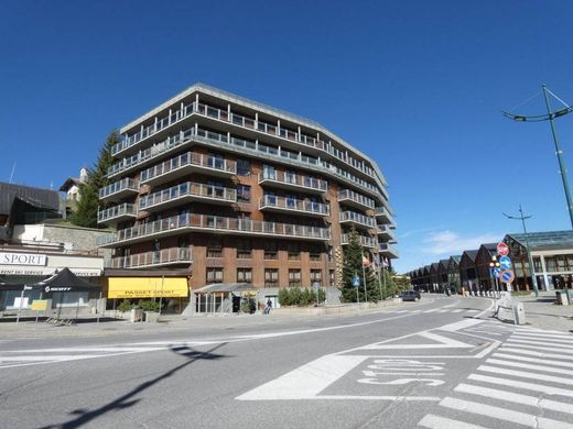 Apartamento - Sestriere, Turim