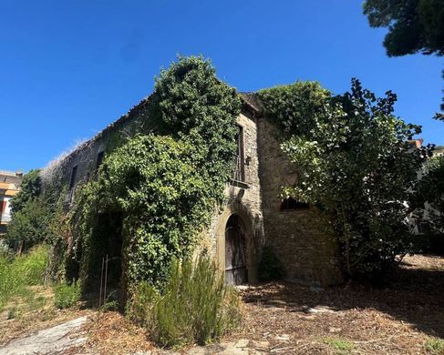 Villa Agropoli, Salerno ilçesinde