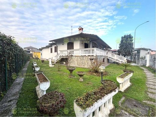 Villa à Carpiano, Milan