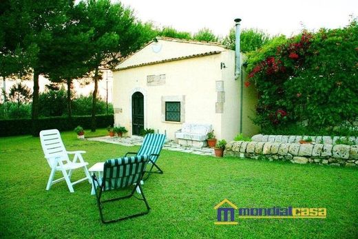 Villa in Pachino, Provincia di Siracusa