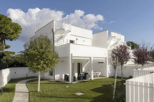 Maison mitoyenne à Santa Marinella, Rome