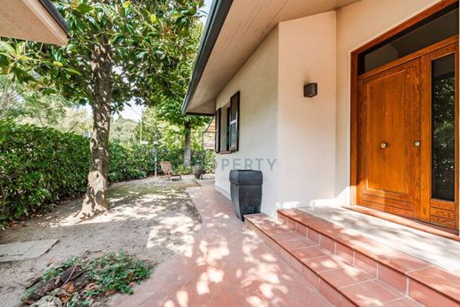 Villa en Carpi Centro, Módena