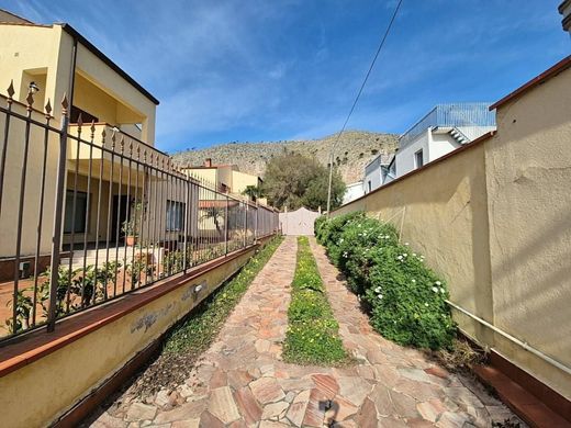 ‏וילה ב  פלרמו, Palermo