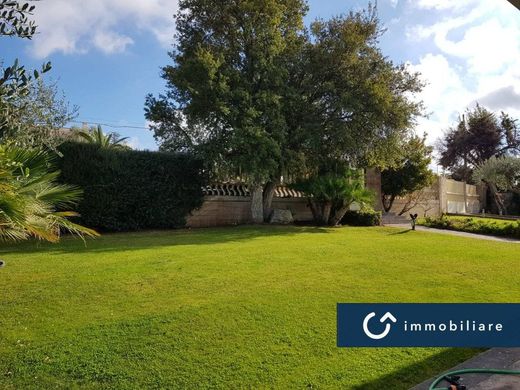 Villa a Sassari, Sardegna