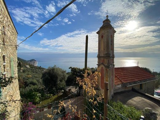 Casa de luxo - Finale Ligure, Provincia di Savona
