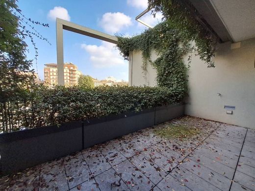 Apartment / Etagenwohnung in Parma, Provincia di Parma