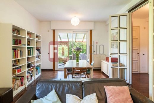 Villa Arese, Milano ilçesinde