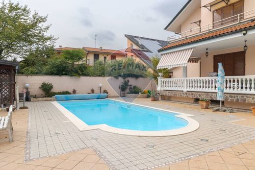 Villa a Sedriano, Milano