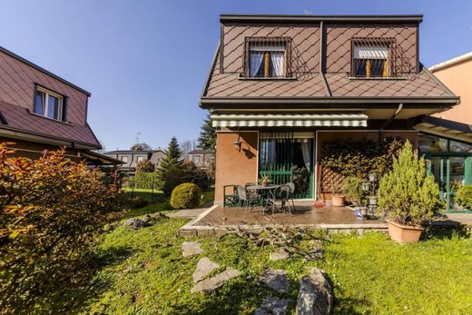 Villa in Arese, Milan