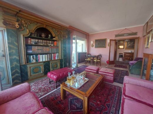 Penthouse Roma, Lazio bölgesinde