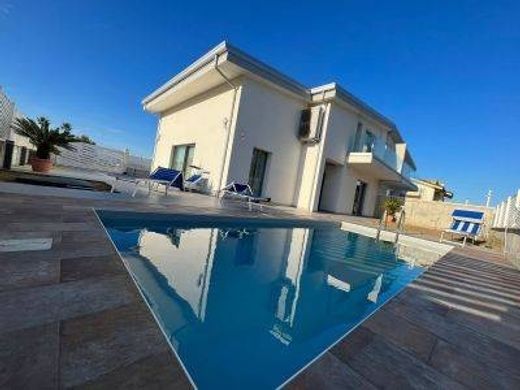 Villa en Davoli, Provincia di Catanzaro