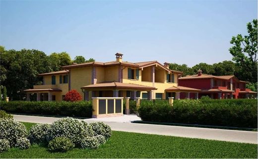Villa in Modena, Provincia di Modena