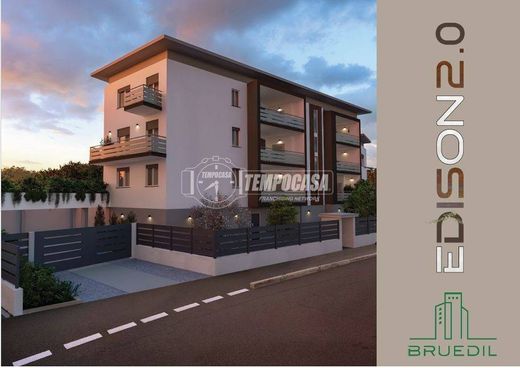 Casa de lujo en Paderno Dugnano, Milán