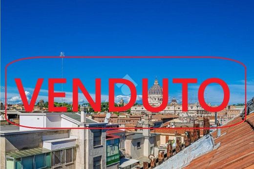 Ρετιρέ σε Ρώμη, Lazio