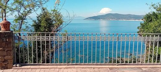 Villa in Castellabate, Provincia di Salerno