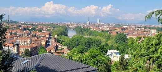Villa a Torino, Provincia di Torino