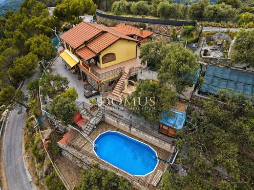 Villa - Dolceacqua, Provincia di Imperia
