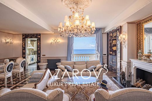 Attico a Ospedaletti, Imperia