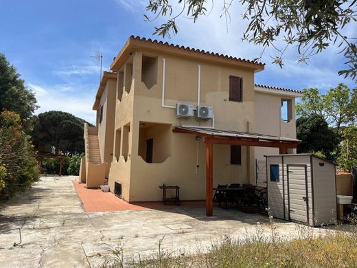 Villa en Sinnai, Provincia di Cagliari