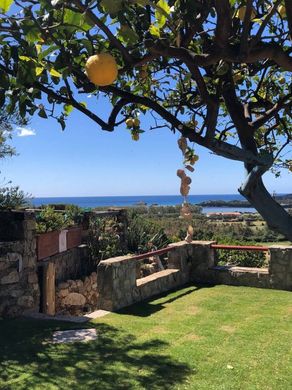 Terraced house in Domus de Maria, Provincia del Sud Sardegna