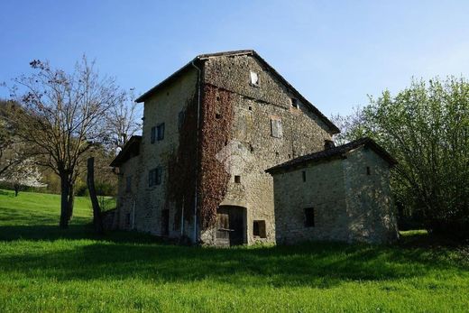 Landhuis in Marzabotto, Bologna