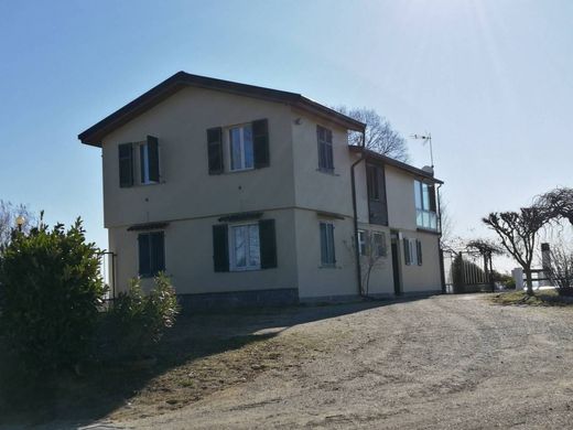 Luxe woning in Fubine, Provincia di Alessandria