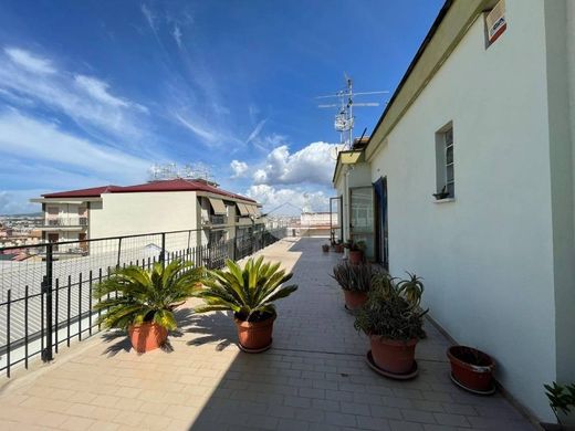 Penthouse à Scafati, Salerne