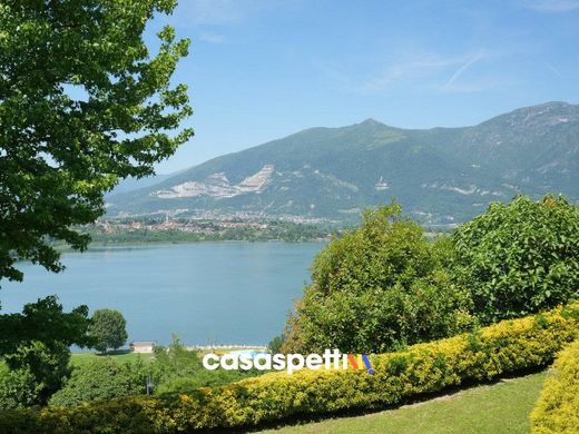 Villa in Oggiono, Provincia di Lecco