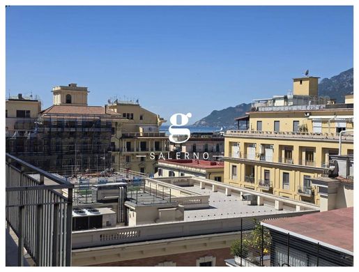 Apartment in Salerno, Provincia di Salerno
