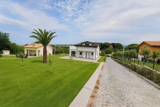 Rocca di Papa, ローマのヴィラ