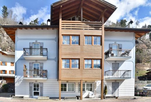 Apartamento - Cavalese, Provincia autonoma di Trento