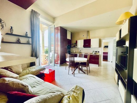 Appartement in Varazze, Provincia di Savona