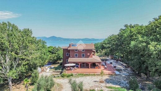 Villa - Bracciano, Roma