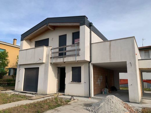 Villa in Mira, Venice