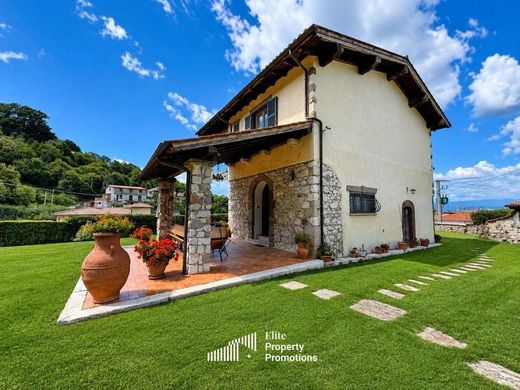 Villa à Artena, Rome