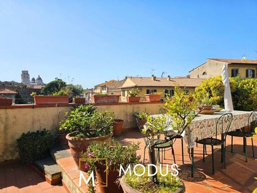 ﻓﻴﻼ ﻓﻲ بيزا, Province of Pisa