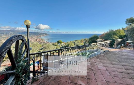 Villa in Diano Marina, Provincia di Imperia