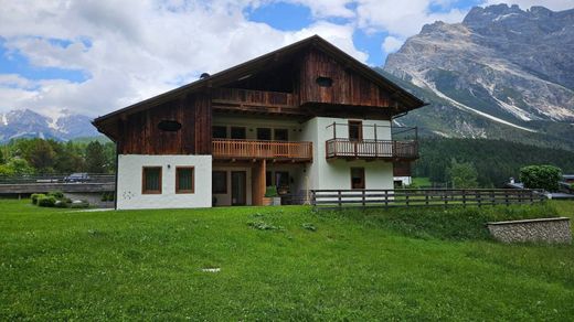 Appartement in Cortina d'Ampezzo, Provincia di Belluno