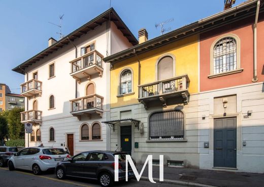 Apartment in Milan, Lombardy